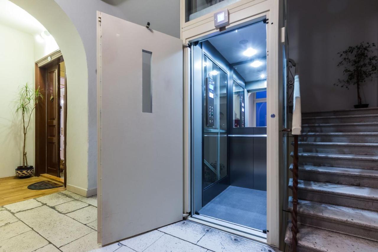 Bristol Lux 3Br Apartment With View Zadar Exteriör bild